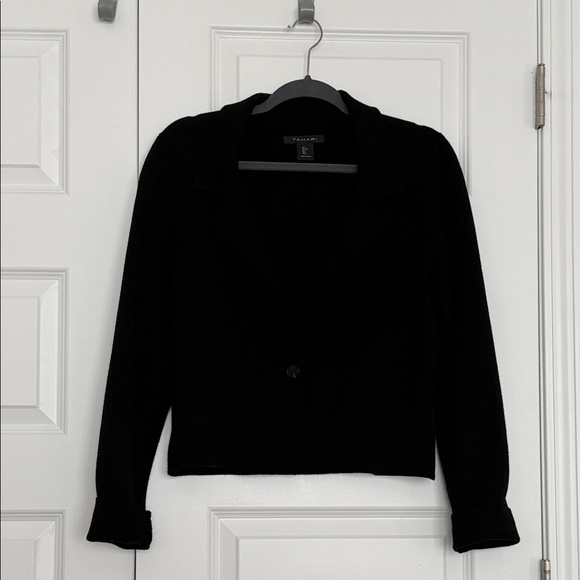 Tahari Jackets & Blazers - Tahari Black Women's Blazer